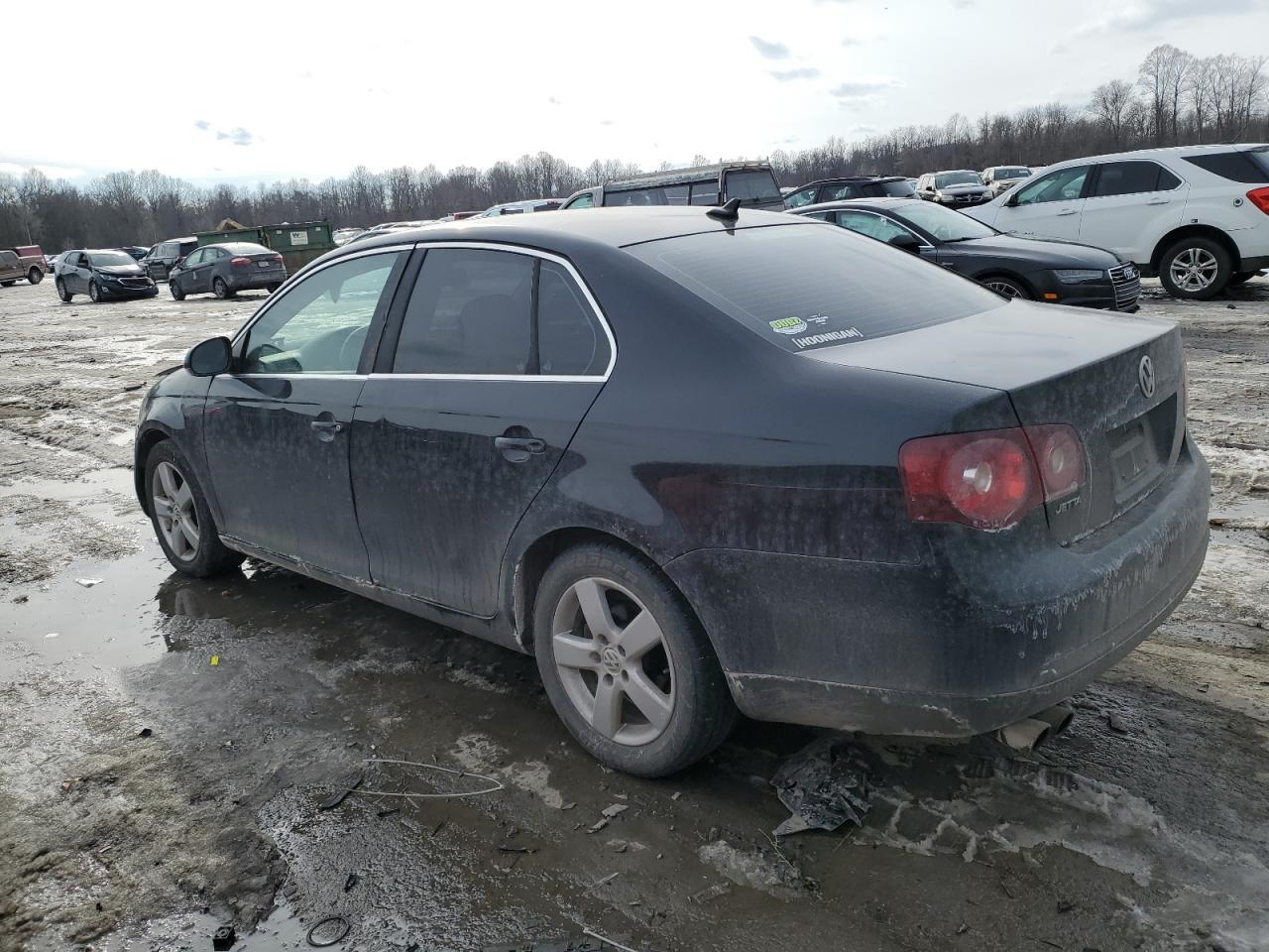 2008 Volkswagen Jetta - Image 2