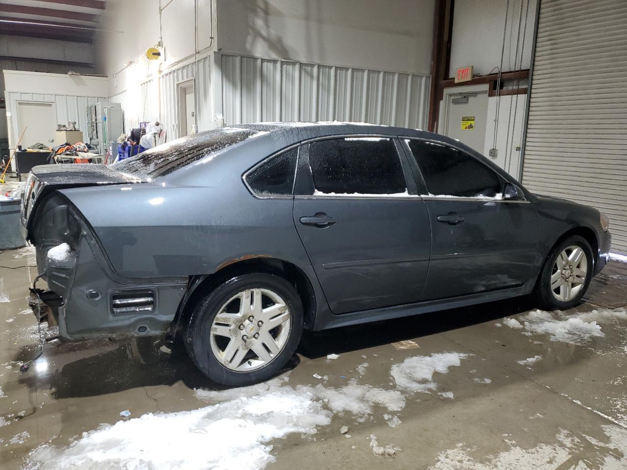 2010 Chevrolet Impala - Image 3