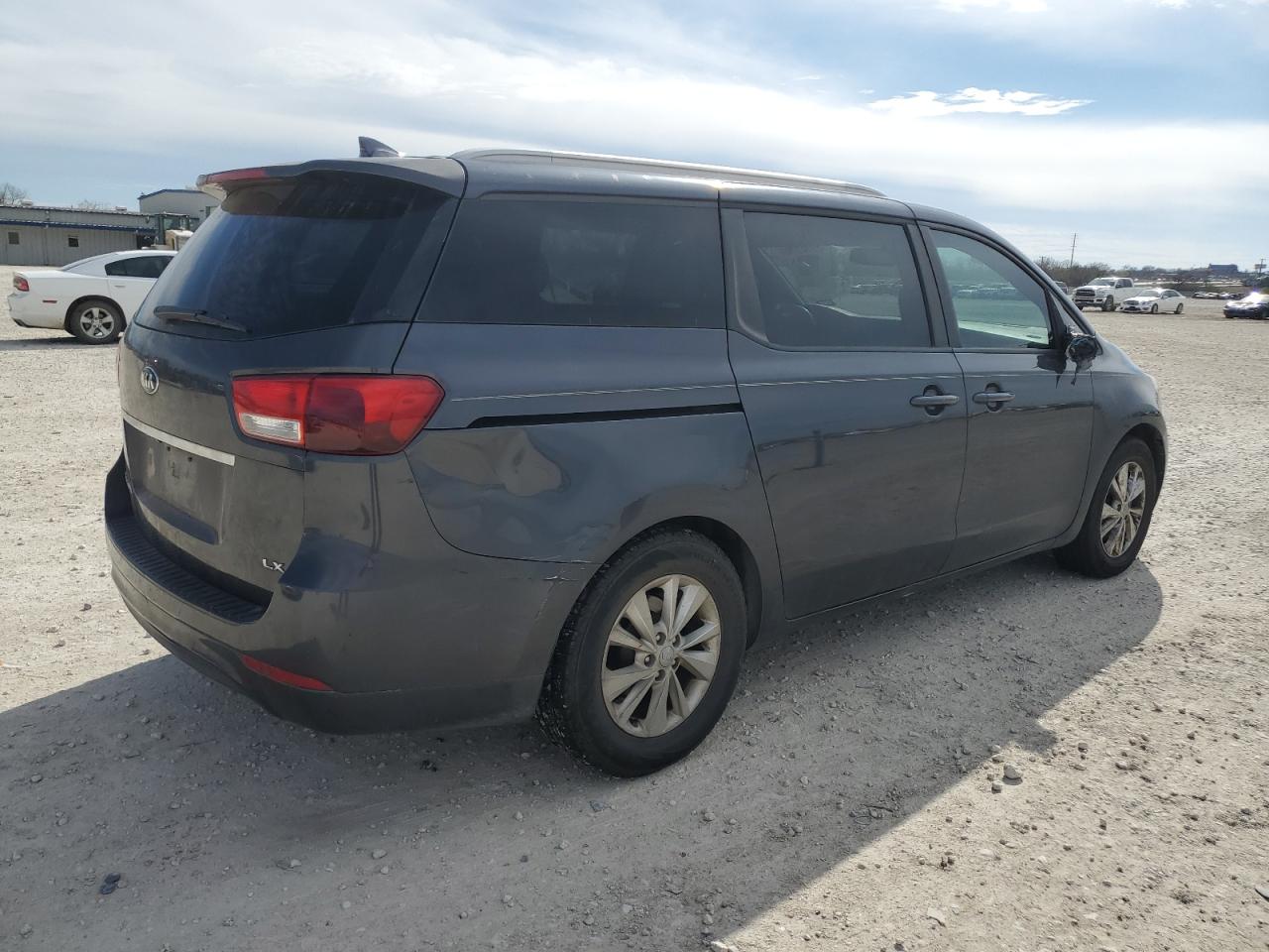 2015 Kia Sedona - Image 3