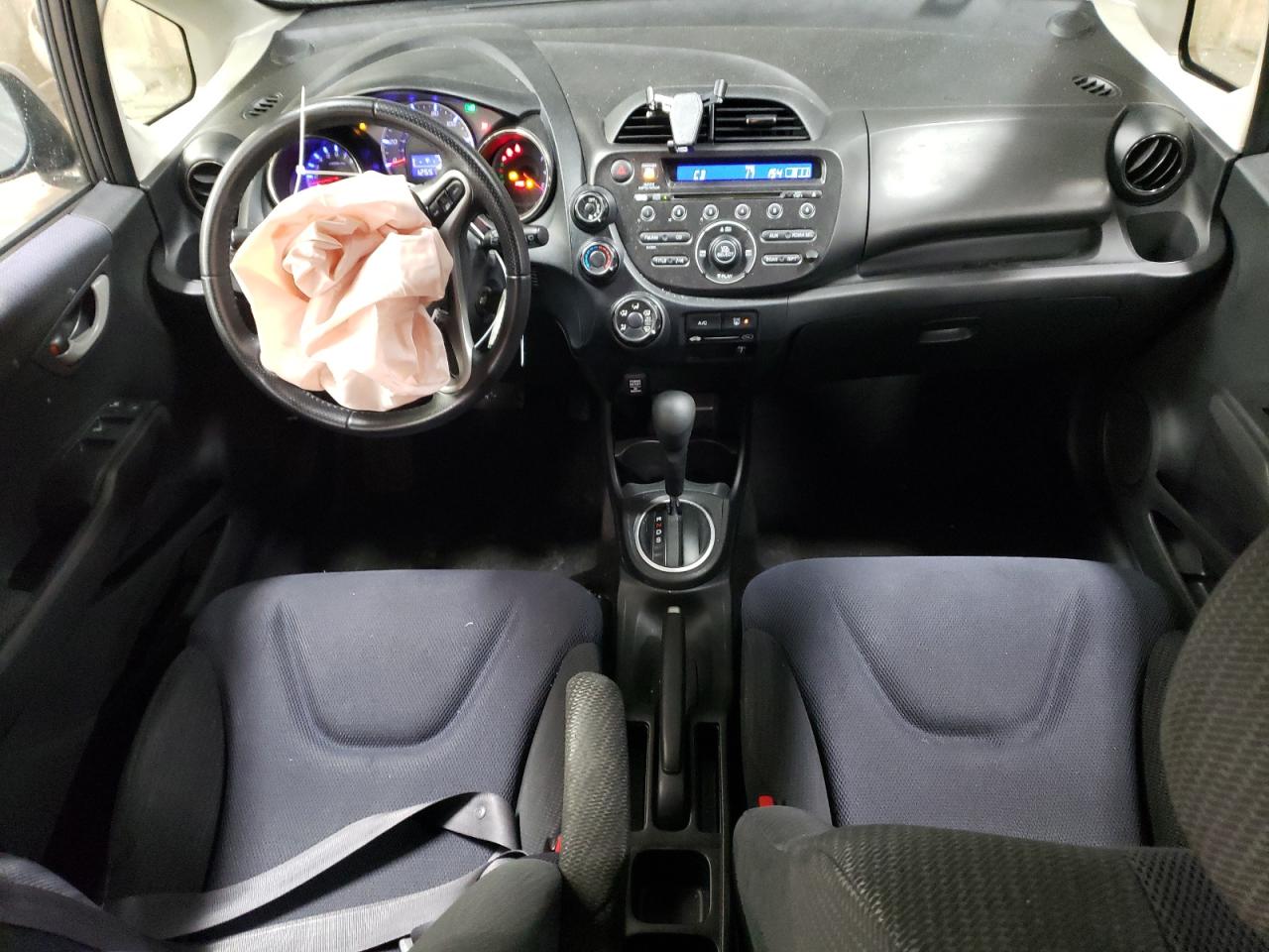 2013 Honda Fit - Image 8