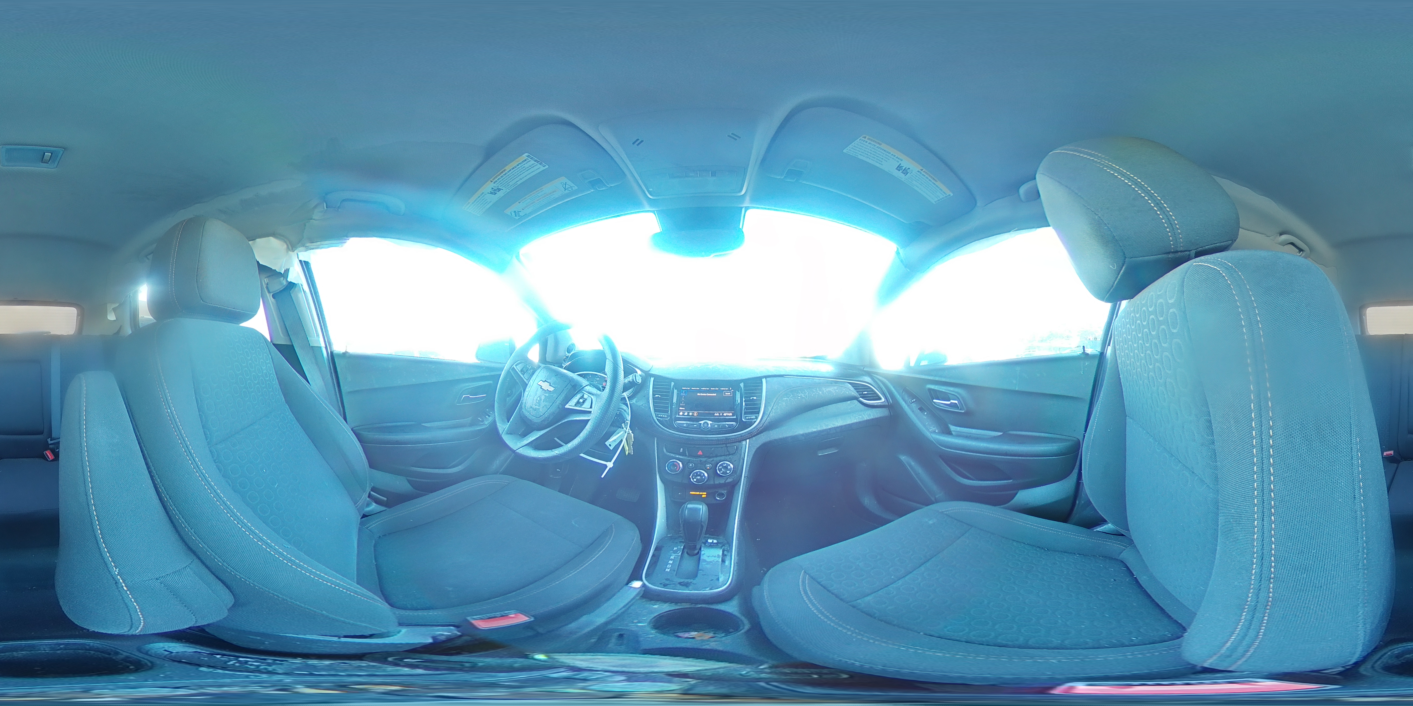 2022 Chevrolet Trax - Image 13