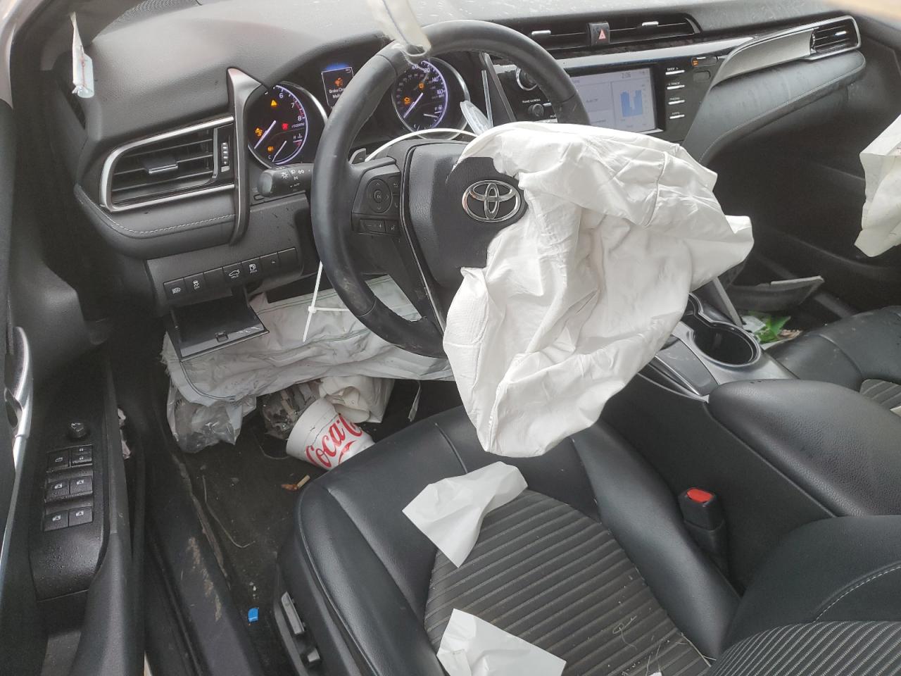 2020 Toyota Camry - Image 8