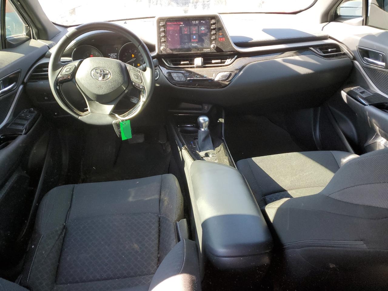 2022 Toyota C-HR - Image 8
