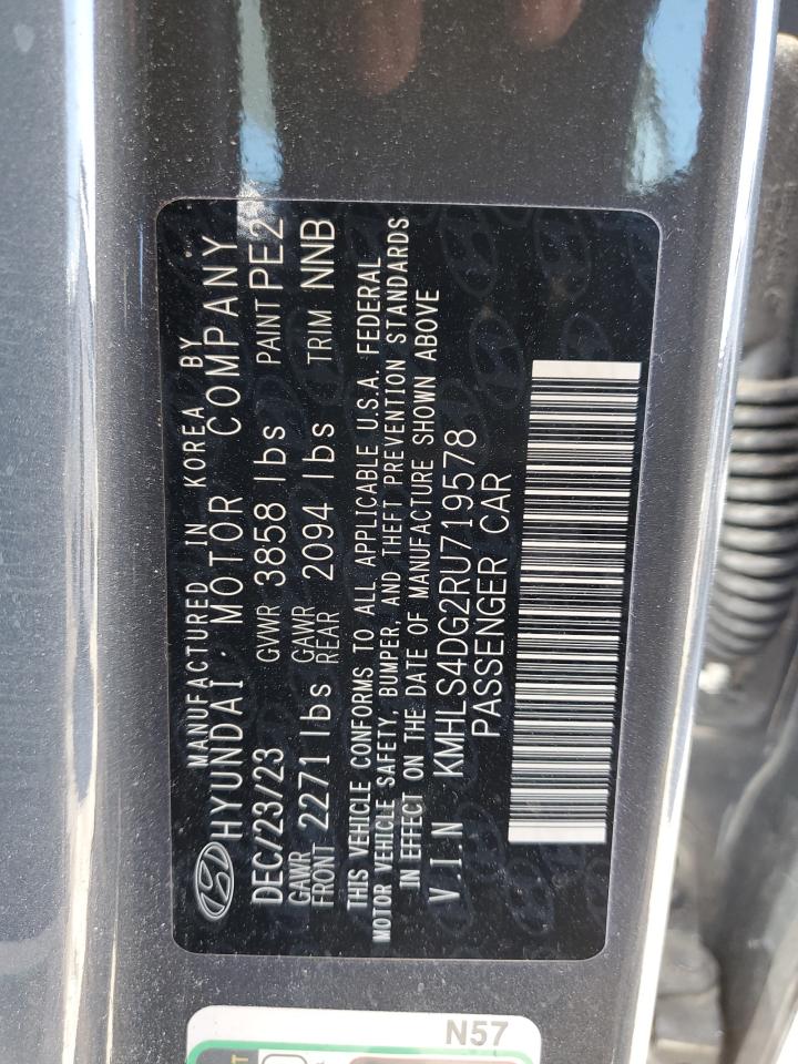 2024 Hyundai Elantra - Image 13