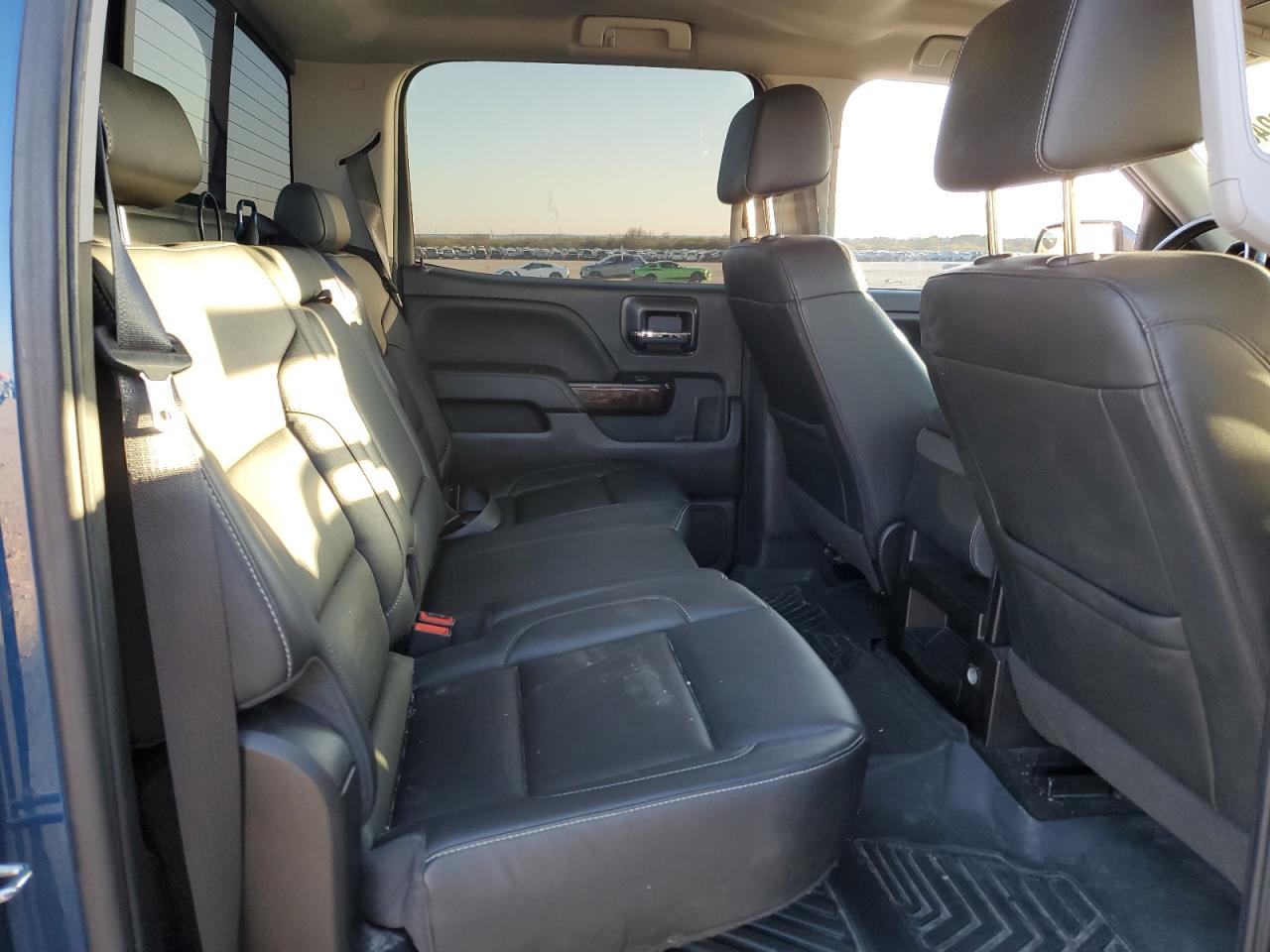 2018 GMC Sierra - Image 10