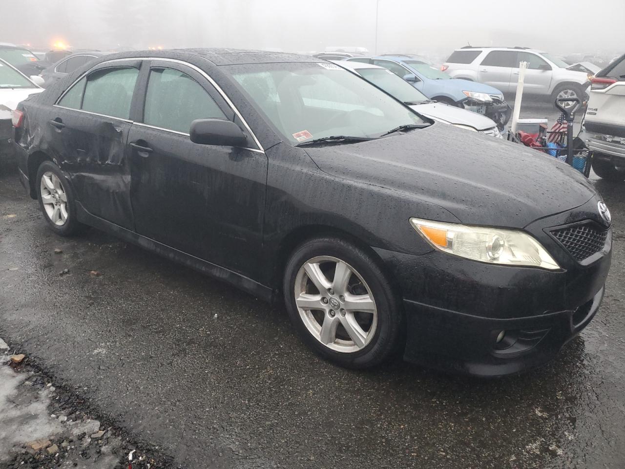 2010 Toyota Camry - Image 4