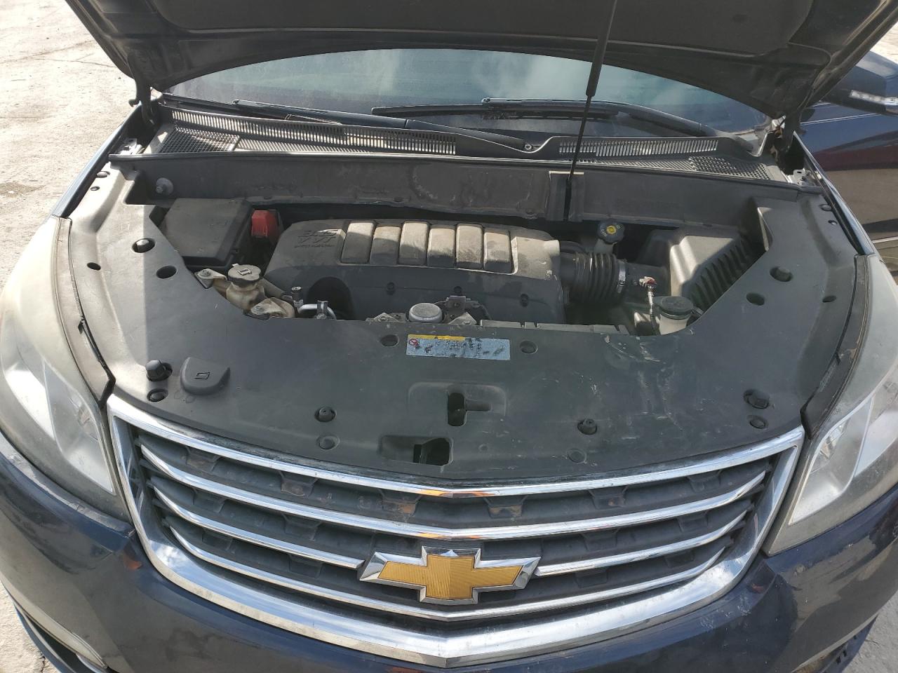 2015 Chevrolet Traverse - Image 12