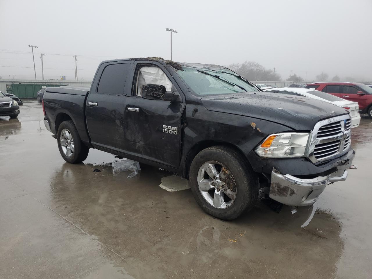 2016 RAM 1500 - Image 4