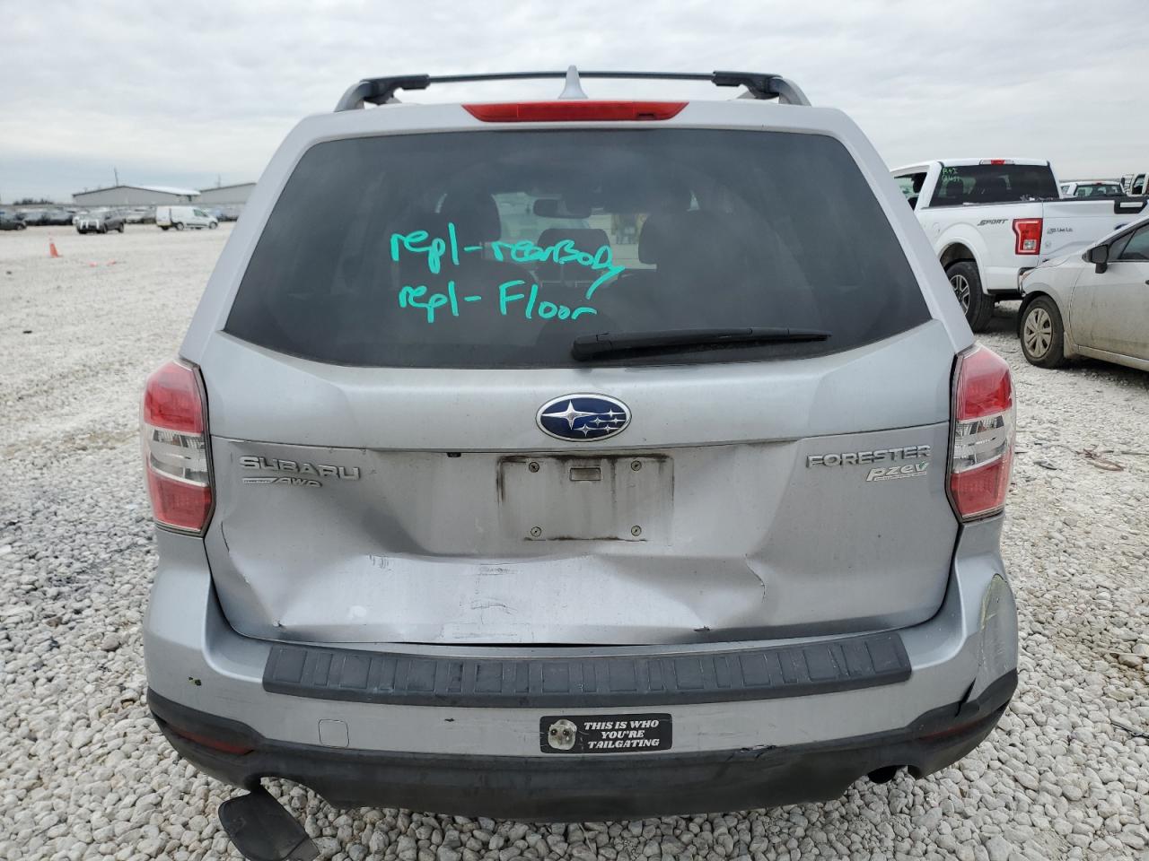 2016 Subaru Forester - Image 6
