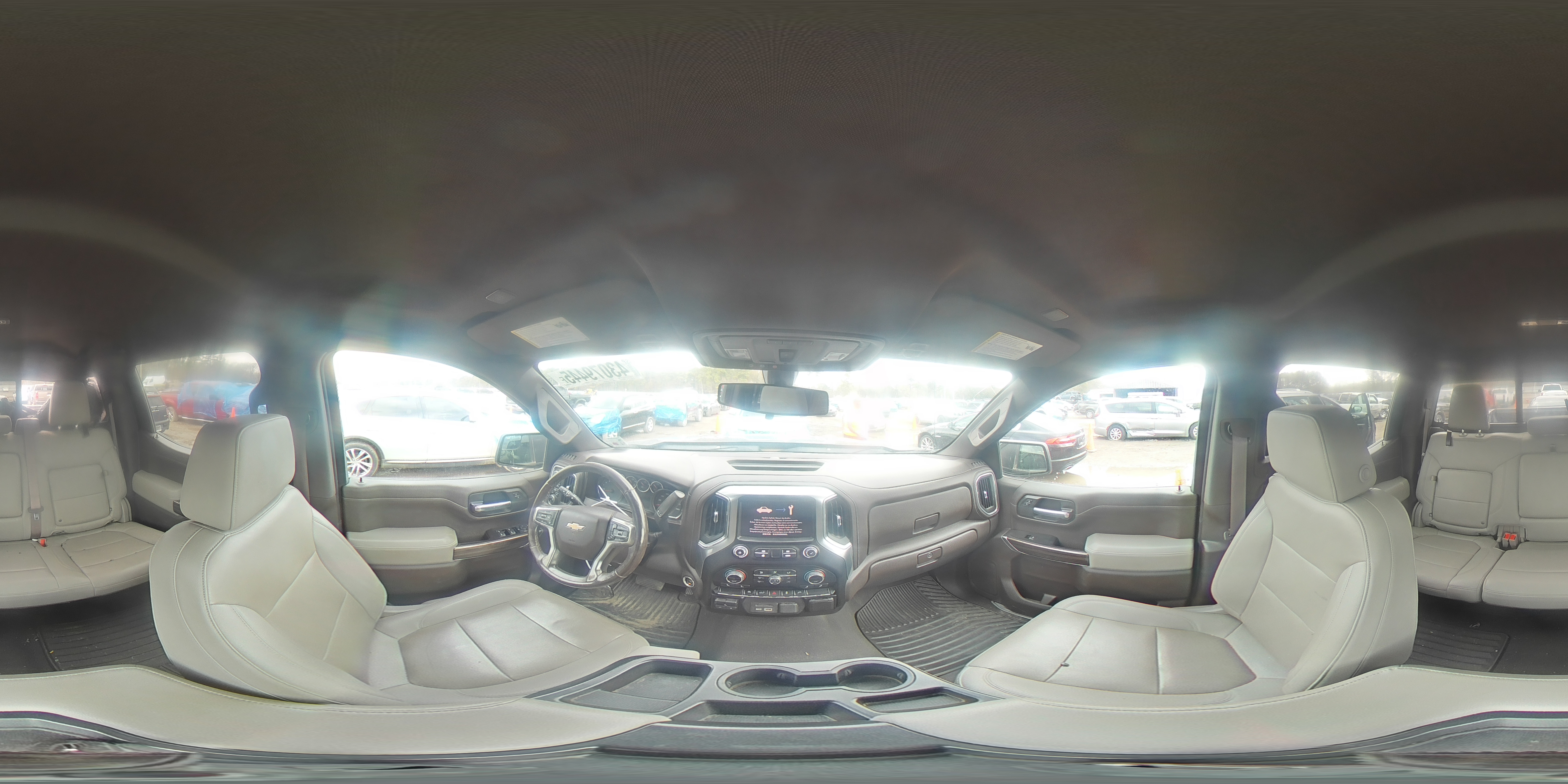 2021 Chevrolet Silverado - Image 13