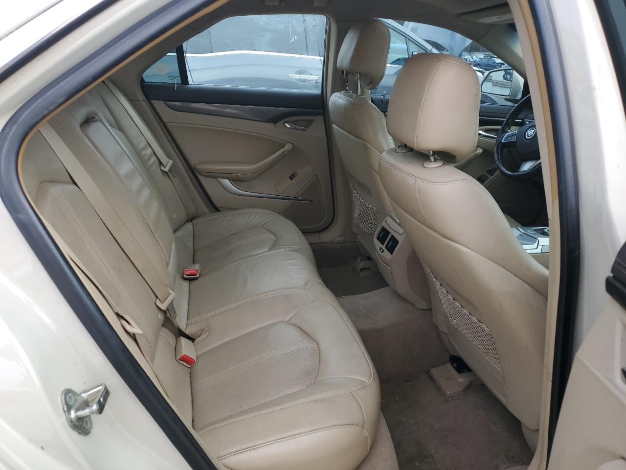 2010 Cadillac CTS - Image 10