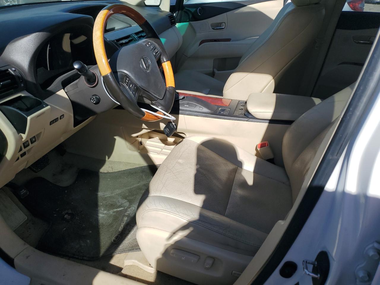 2012 Lexus RX - Image 7