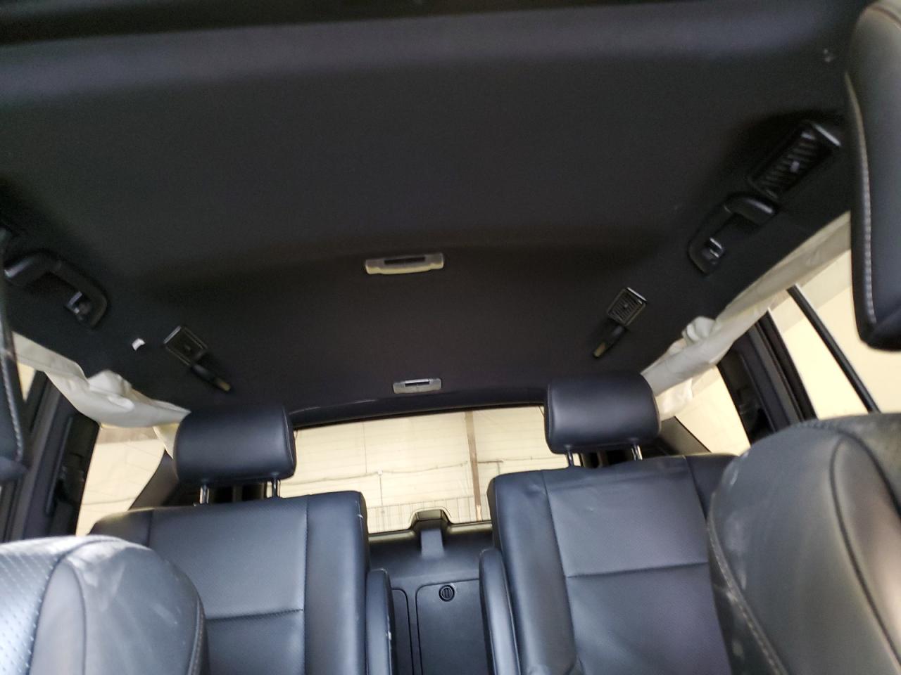 2023 Lexus GX - Image 10