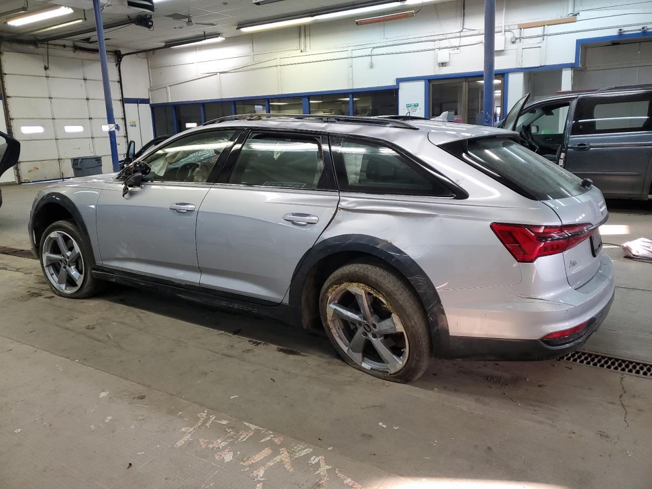 2022 Audi A6 - Image 2