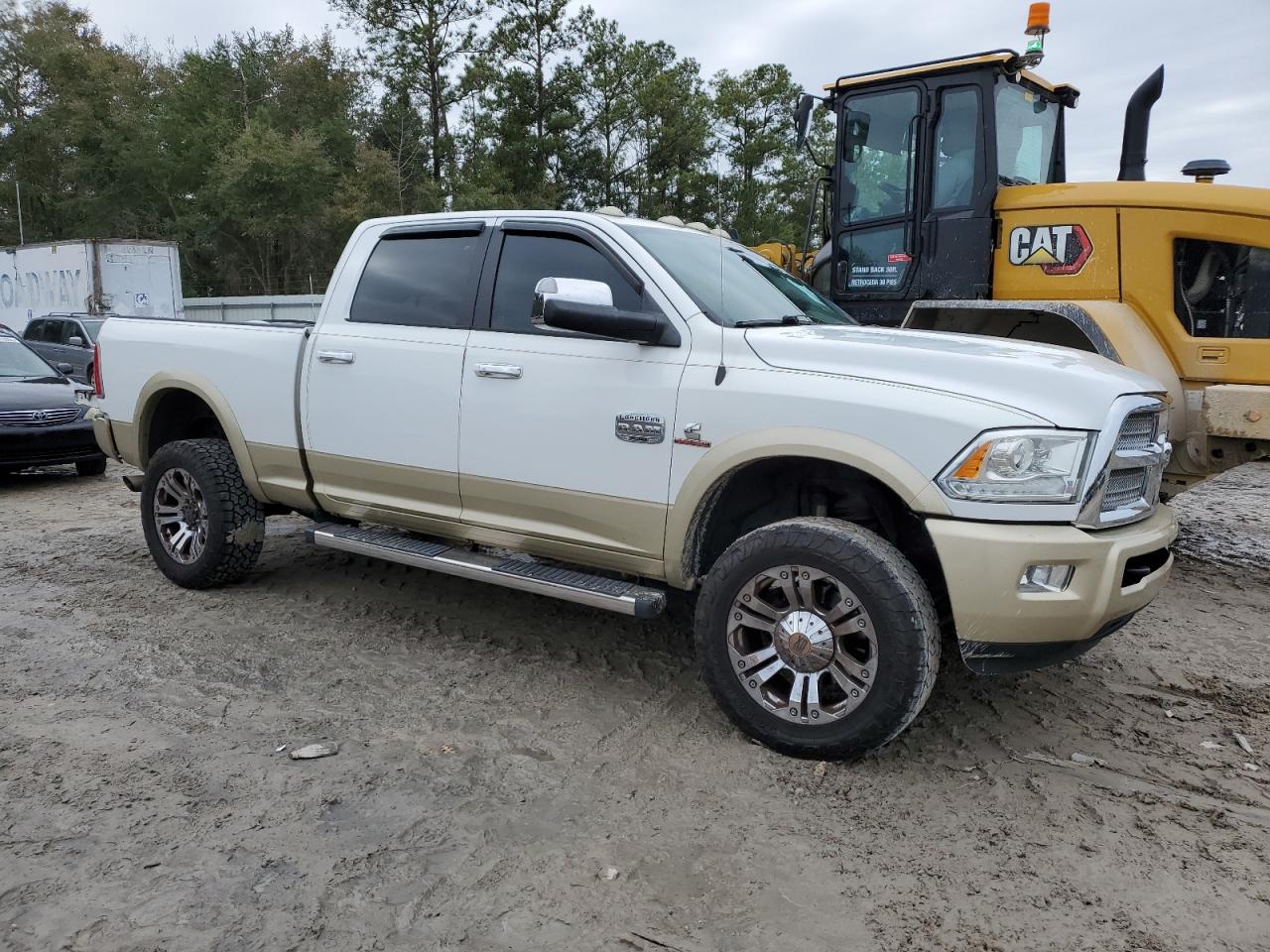 2014 RAM 2500 - Image 4