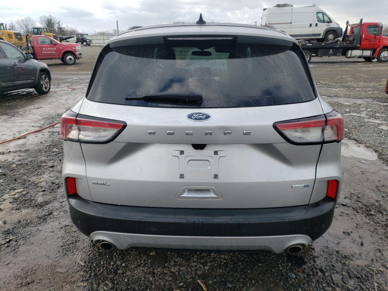 2020 Ford Escape - Image 6