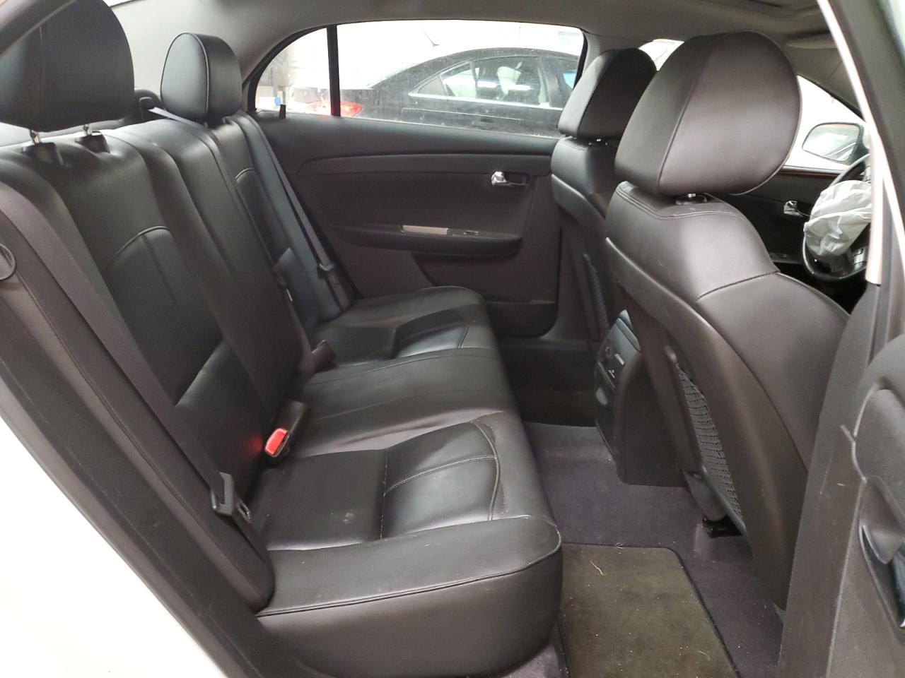 2012 Chevrolet Malibu - Image 10