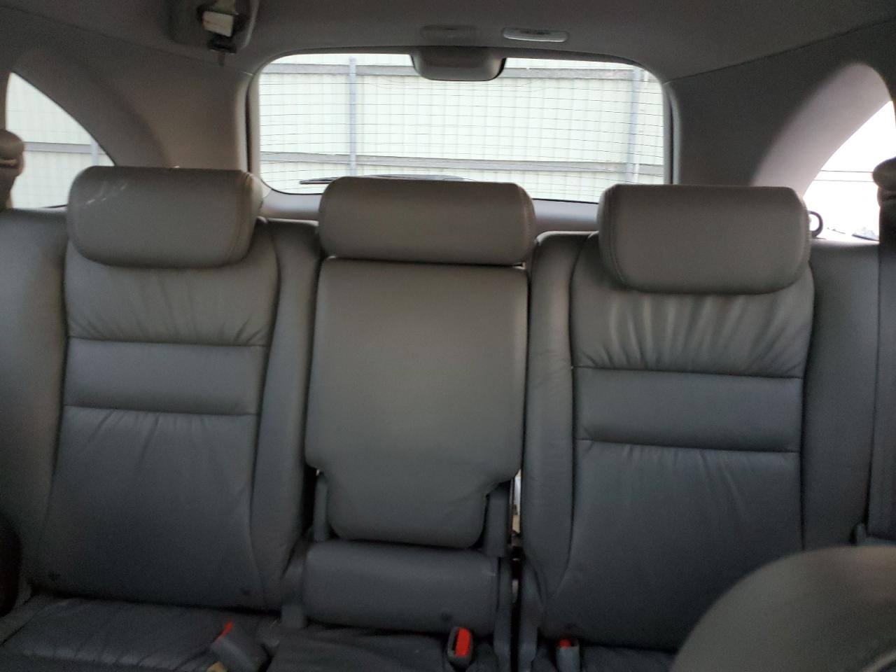 2009 Honda CR-V - Image 10