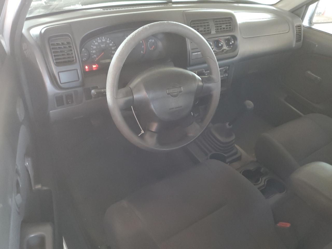 2001 Nissan Navara (Frontier) - Image 8