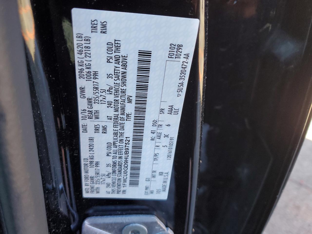 1FMCU0GD9HUB97521 FORD ESCAPE 2017