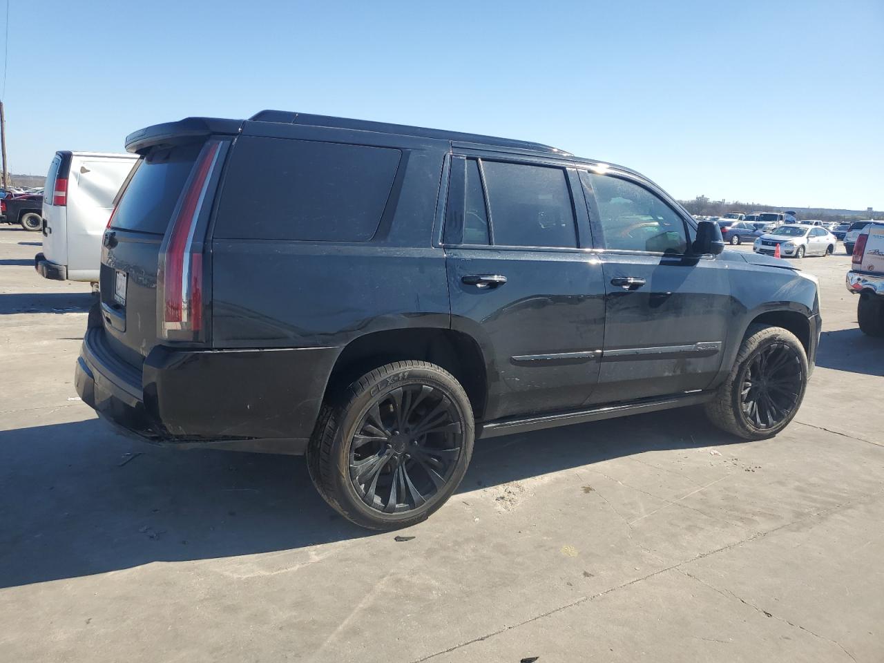 2016 Cadillac Escalade - Image 3