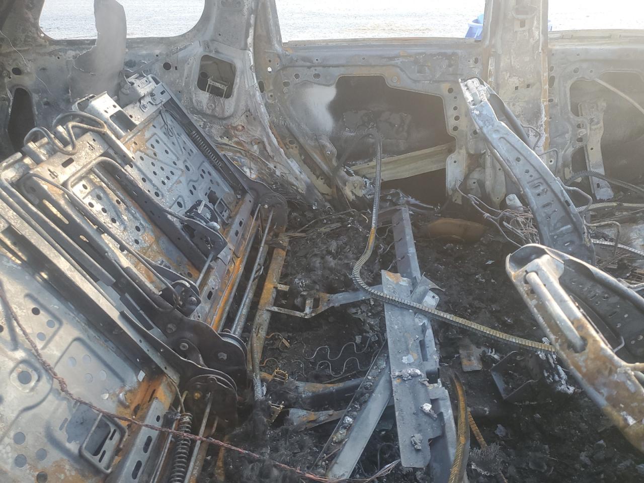 2014 Jeep Grand Cherokee - Image 10