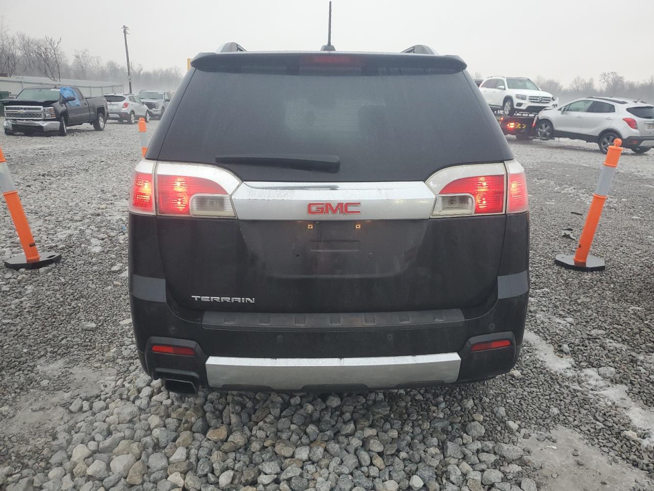 2015 GMC Terrain - Image 6