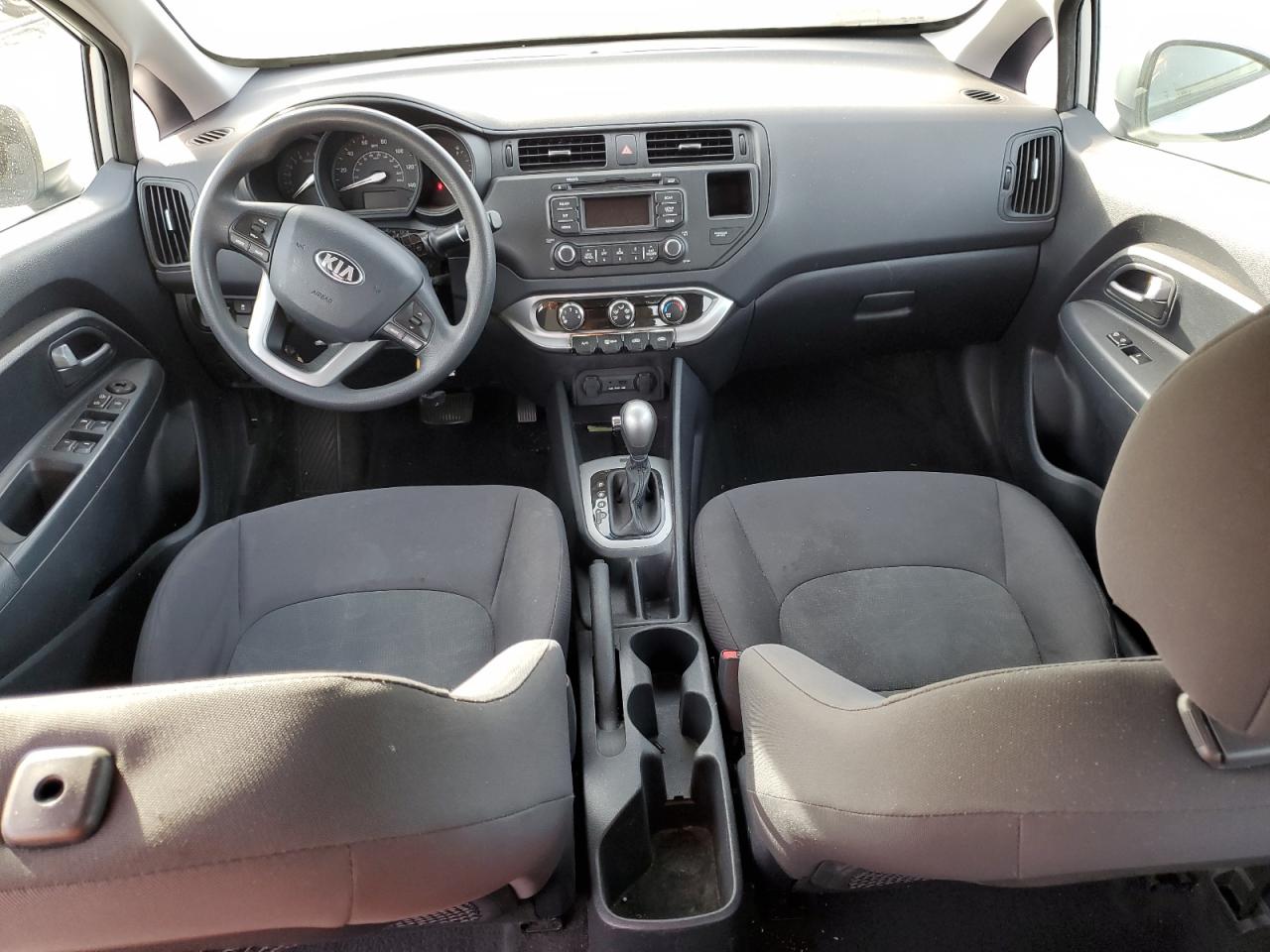 2013 Kia Rio - Image 8