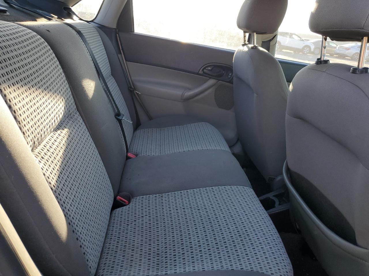 2007 Ford Focus - Image 10