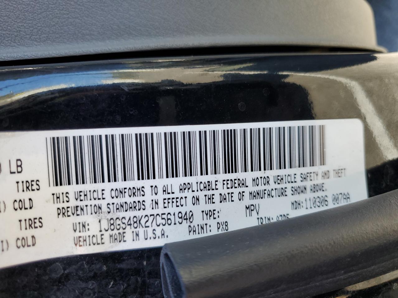 2007 Jeep Grand Cherokee - Image 12