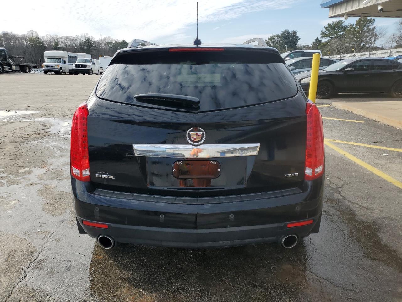 2016 Cadillac SRX - Image 6
