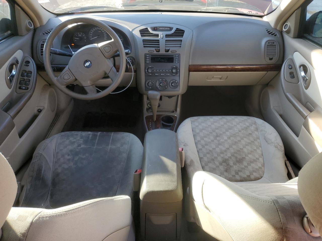 2004 Chevrolet Malibu - Image 8