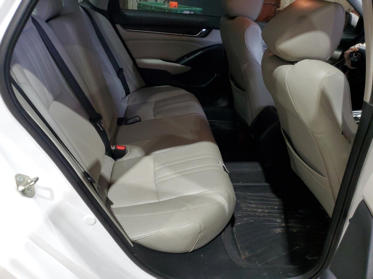 2018 Honda Accord - Image 10