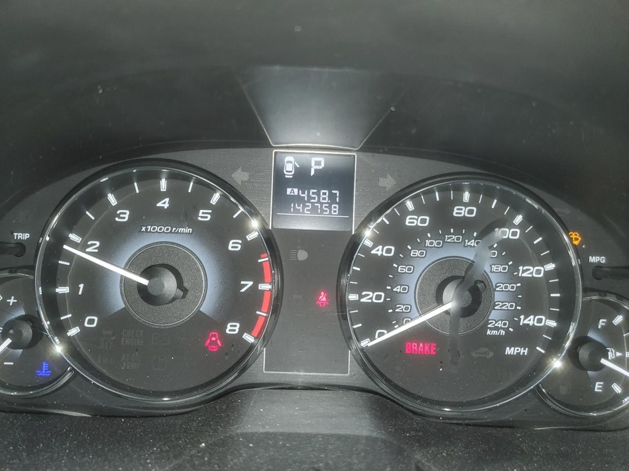 2010 Subaru Outback - Image 9