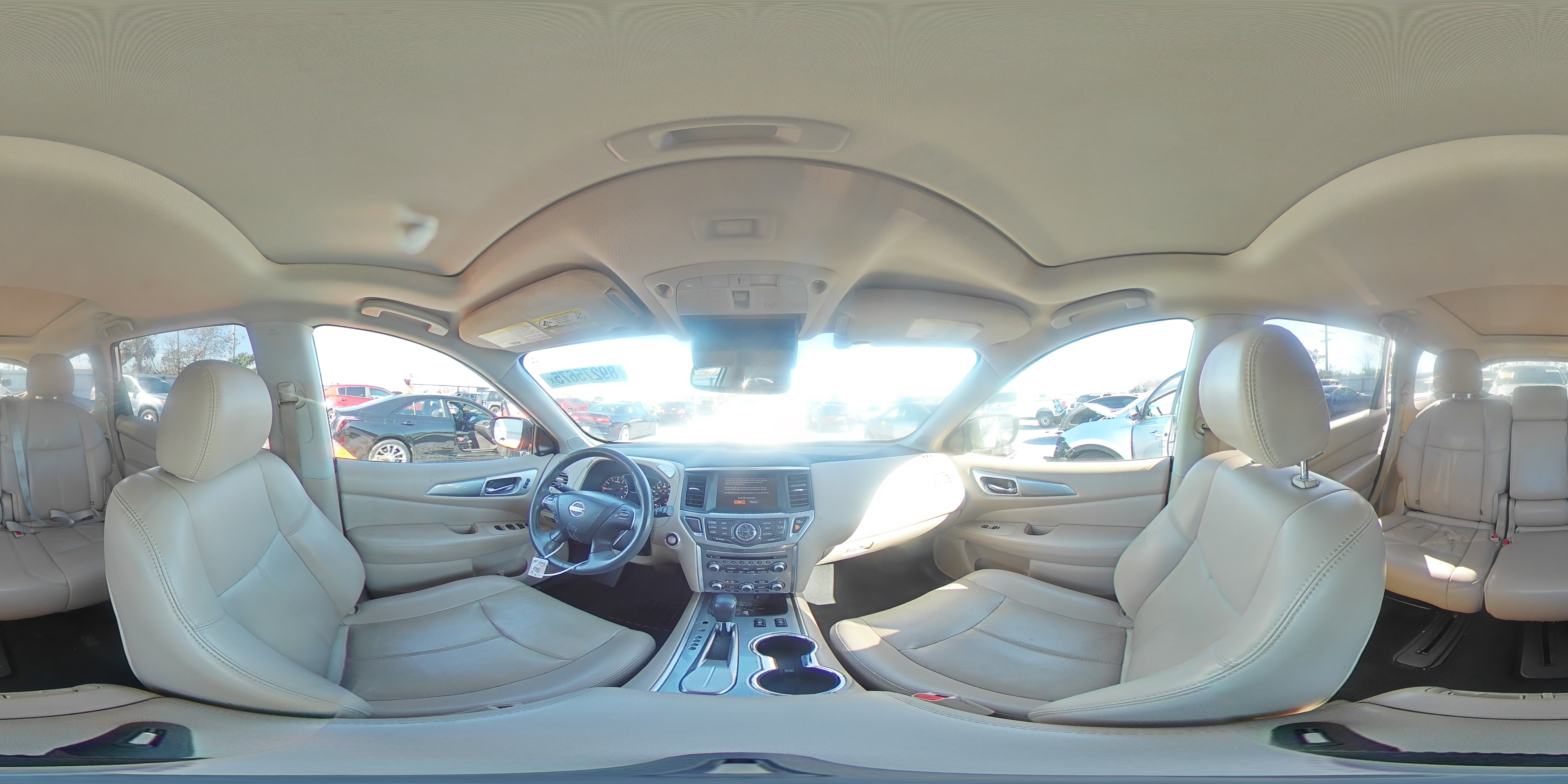2017 Nissan Pathfinder - Image 13