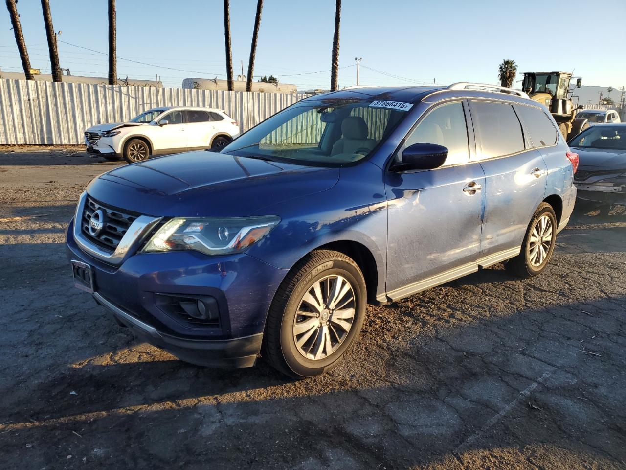 VIN 5N1DR2MN6JC606083 2018 NISSAN PATHFINDER no.1