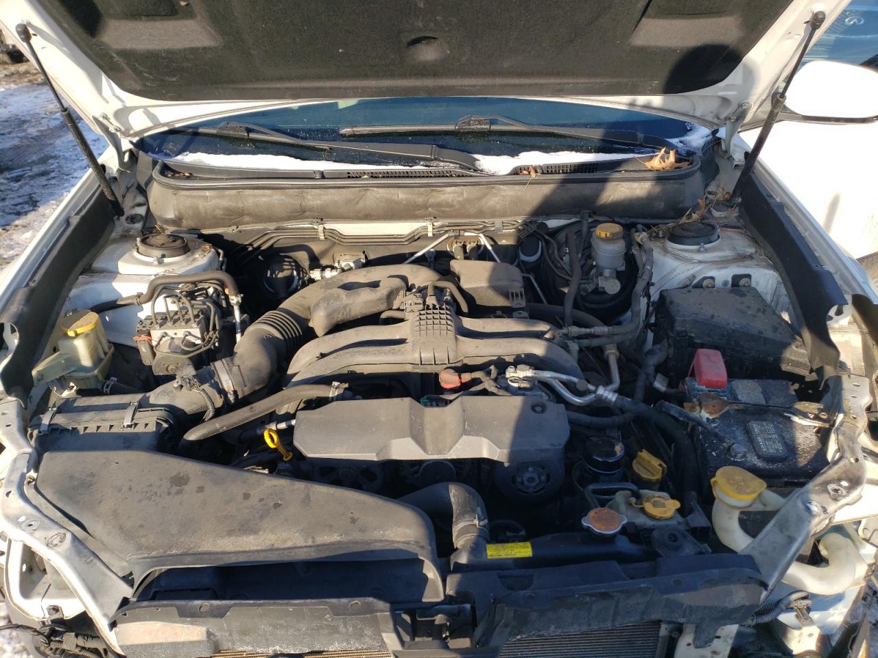 2014 Subaru Outback - Image 12