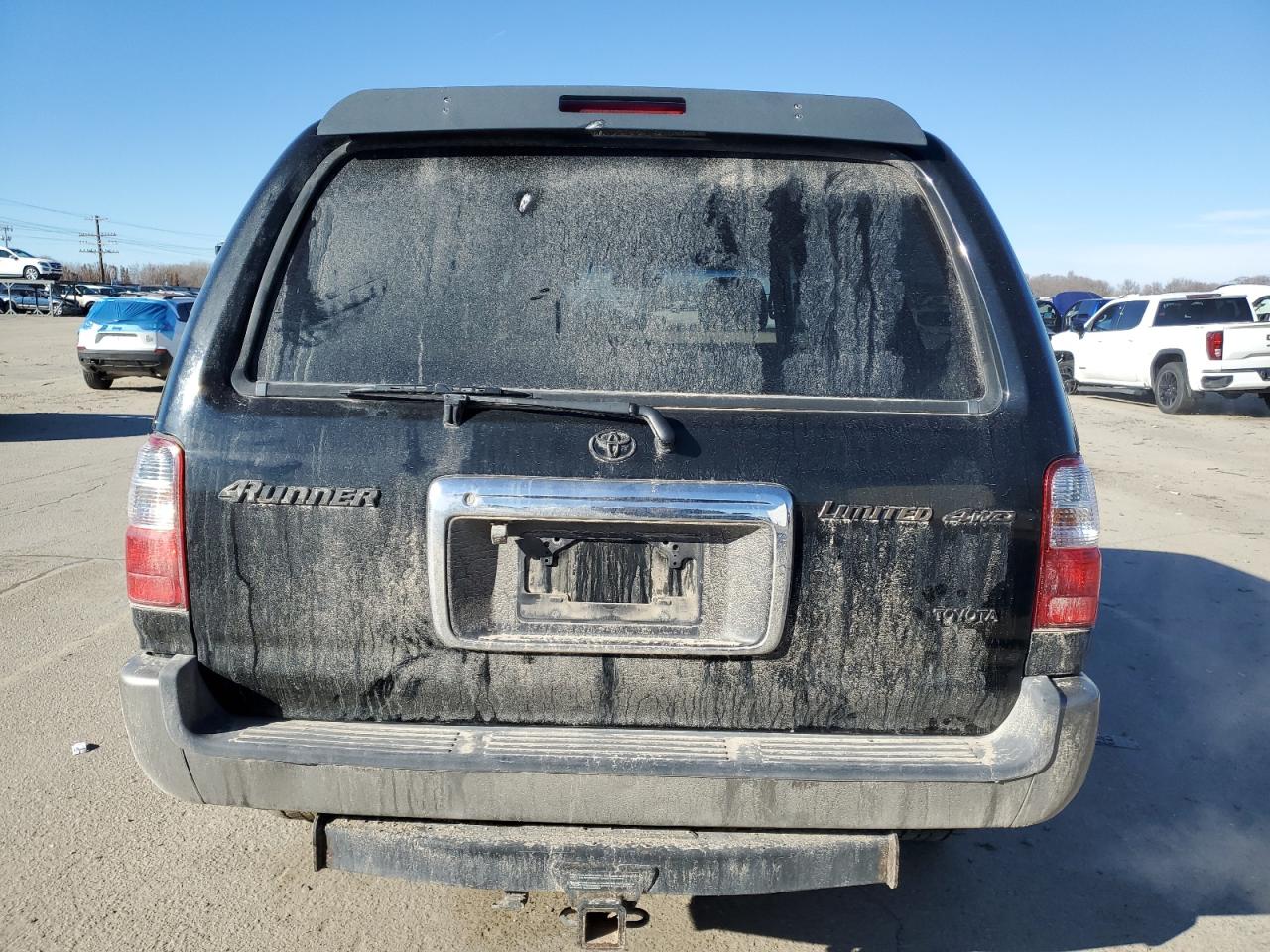 2002 Toyota 4Runner - Image 6