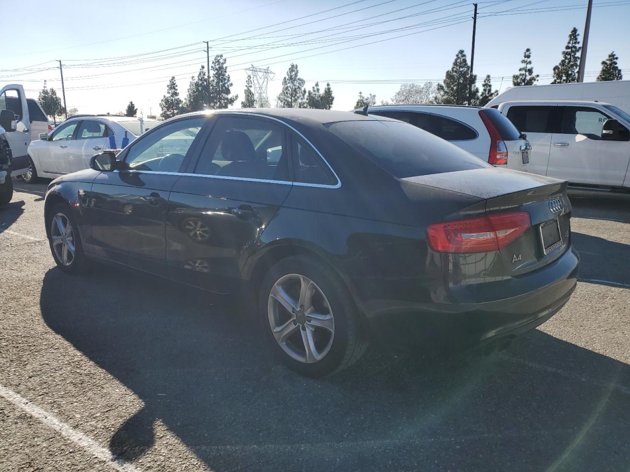 VIN WAUBFAFL1DN050359 2013 AUDI A4 no.2