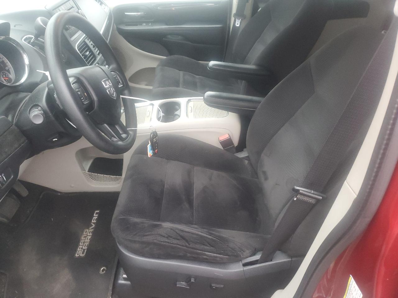 2014 Dodge Caravan - Image 7