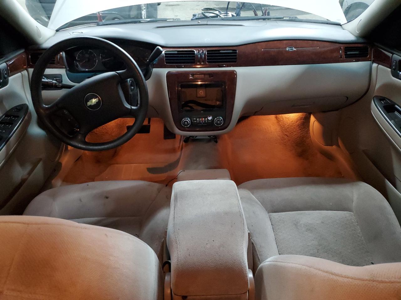 2006 Chevrolet Impala - Image 8