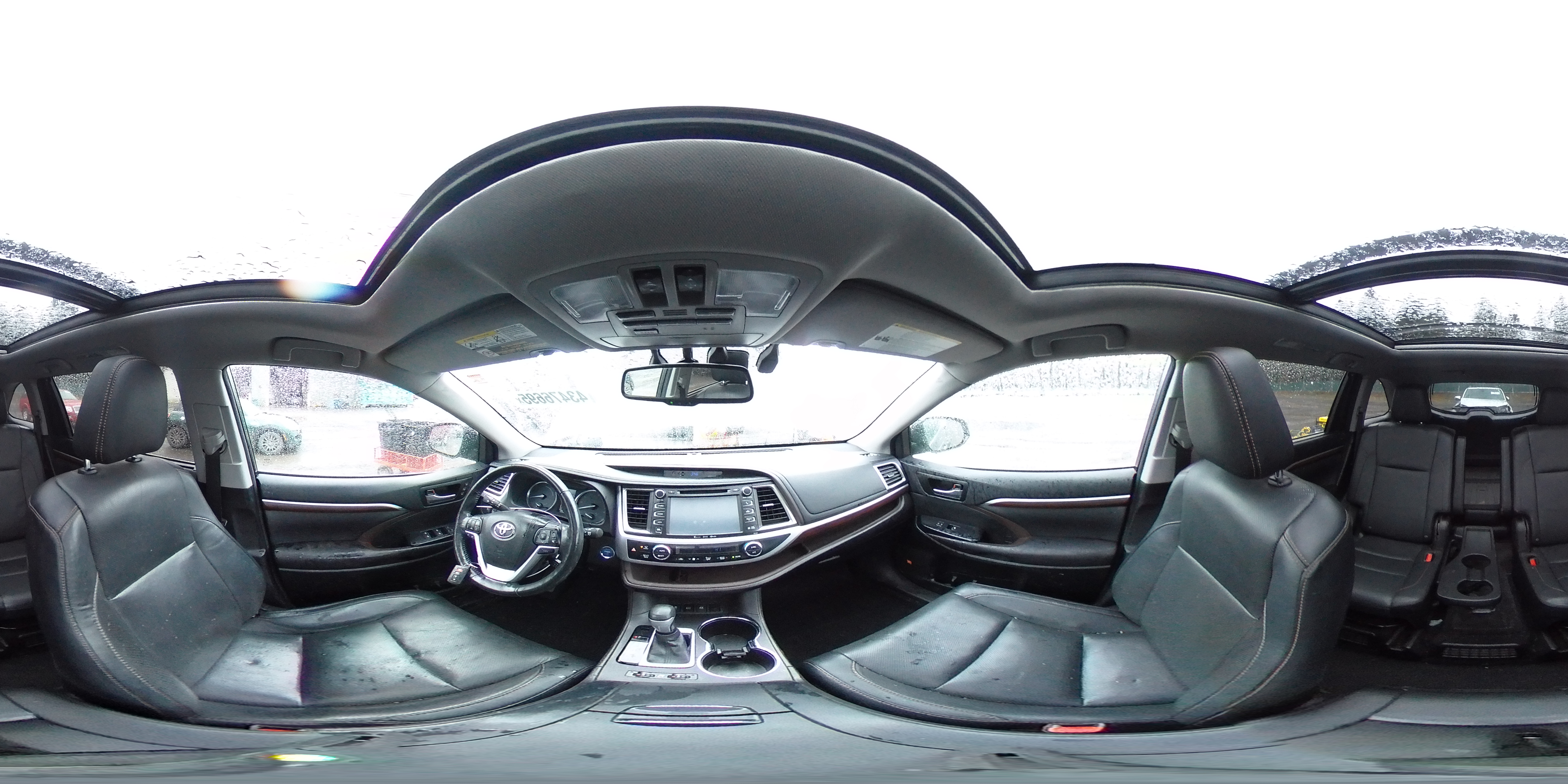 2016 Toyota Highlander - Image 14