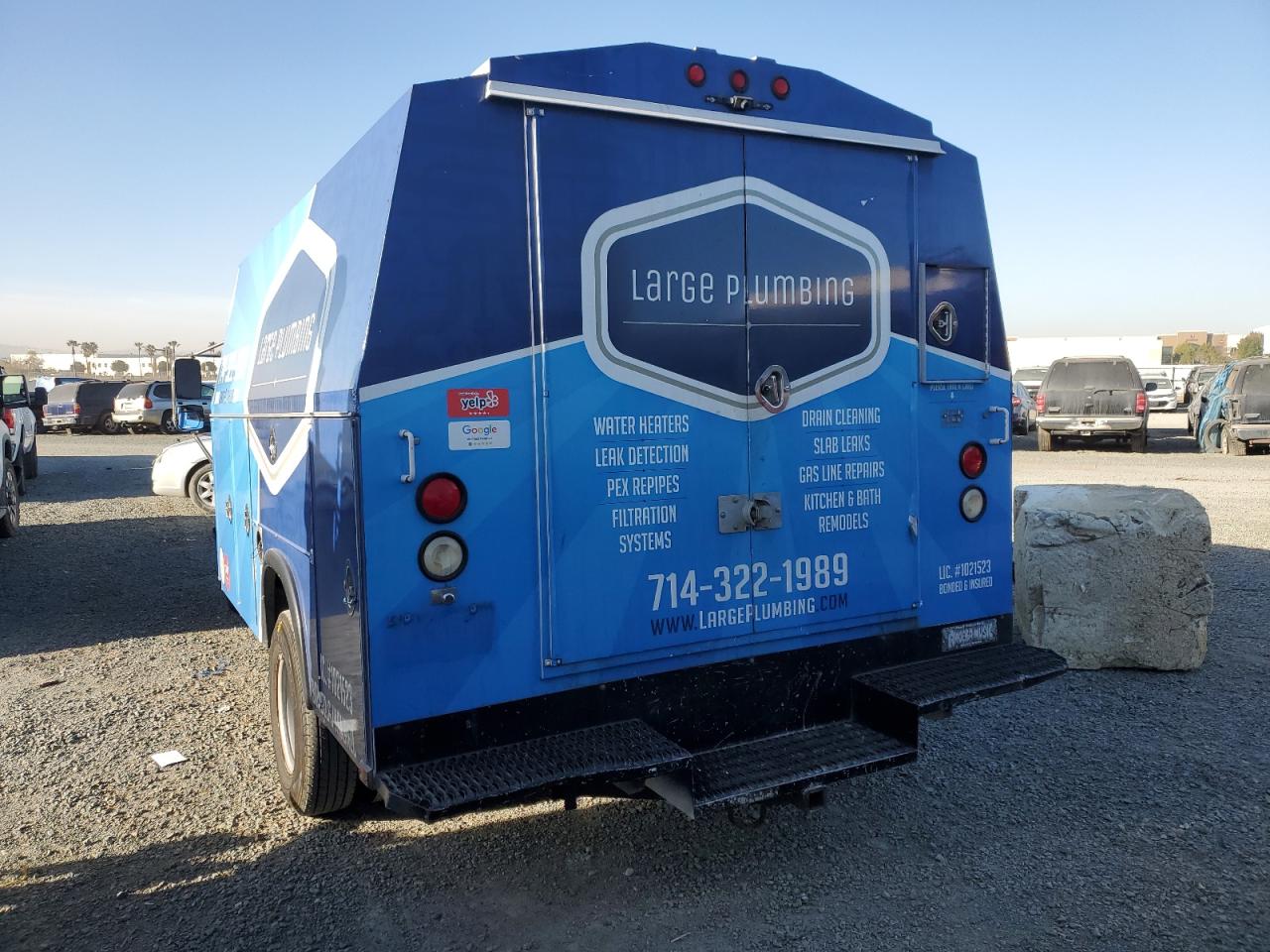 2005 Chevrolet Express - Image 6