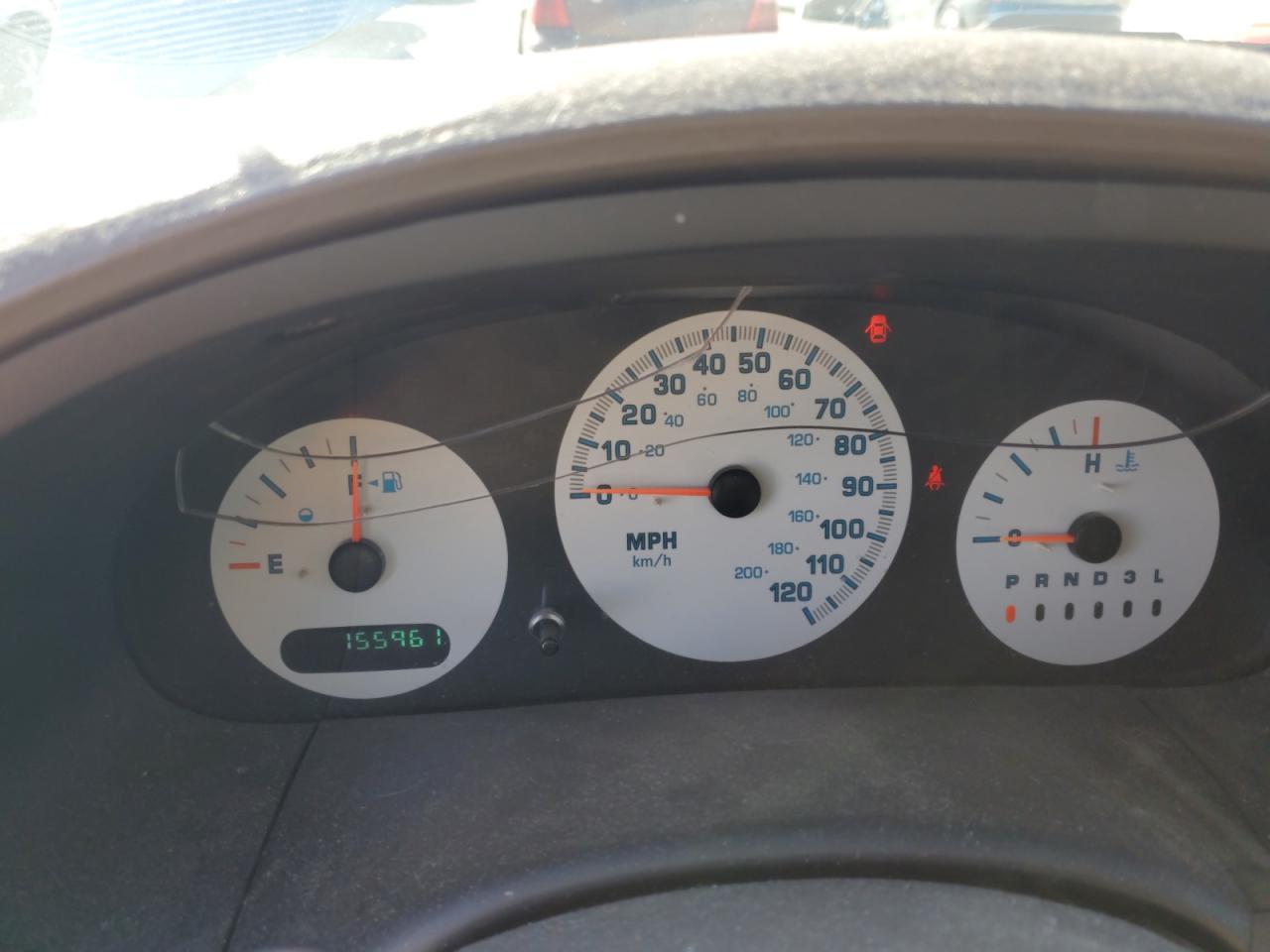 2003 Dodge Caravan - Image 9