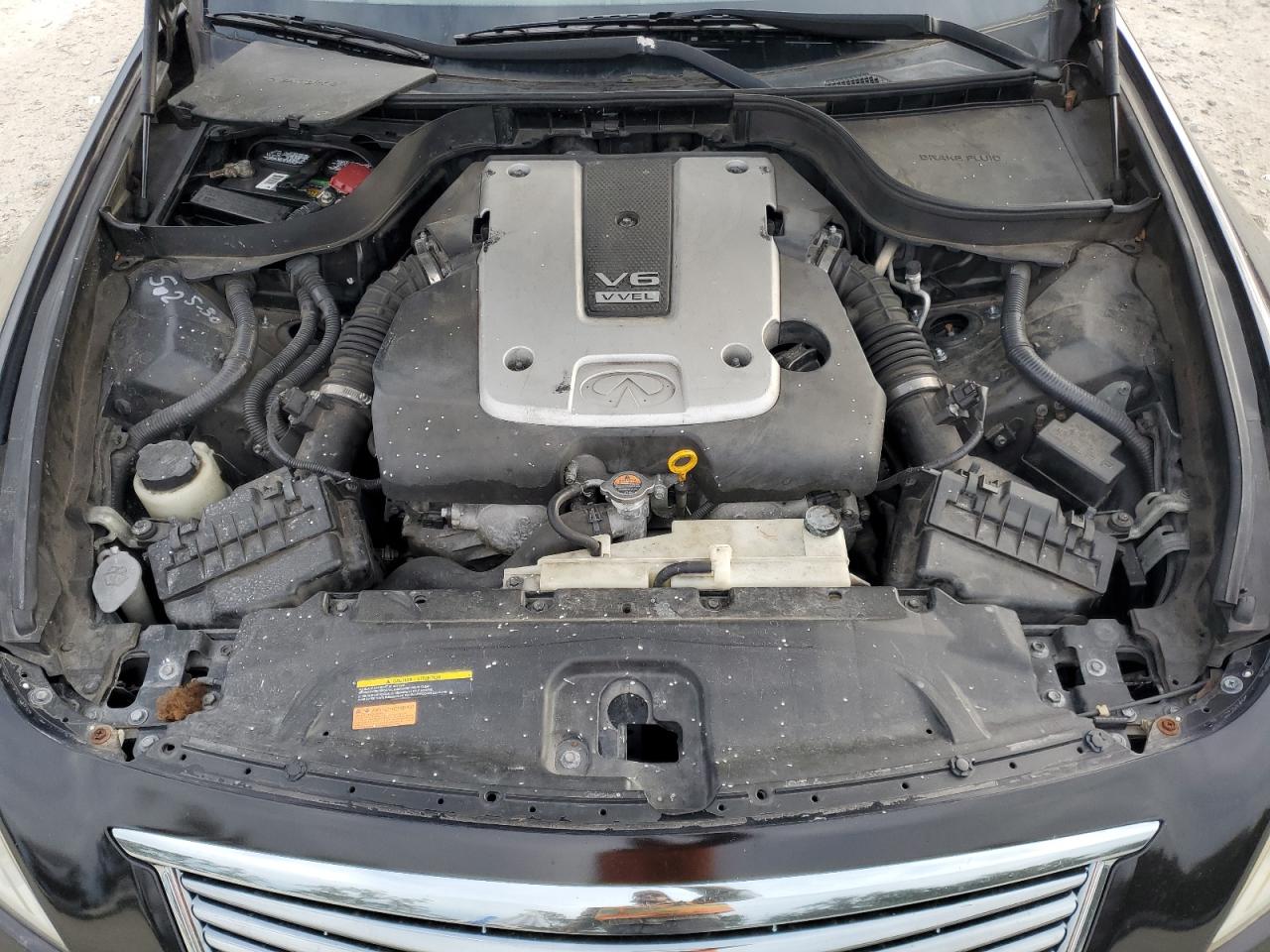 2013 Infiniti G - Image 12