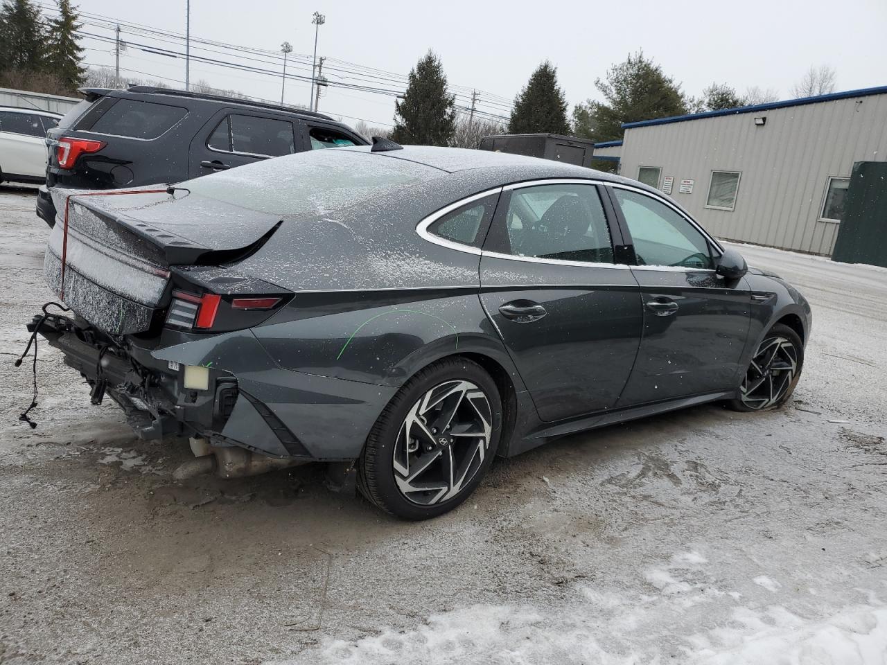 2024 Hyundai Sonata - Image 3