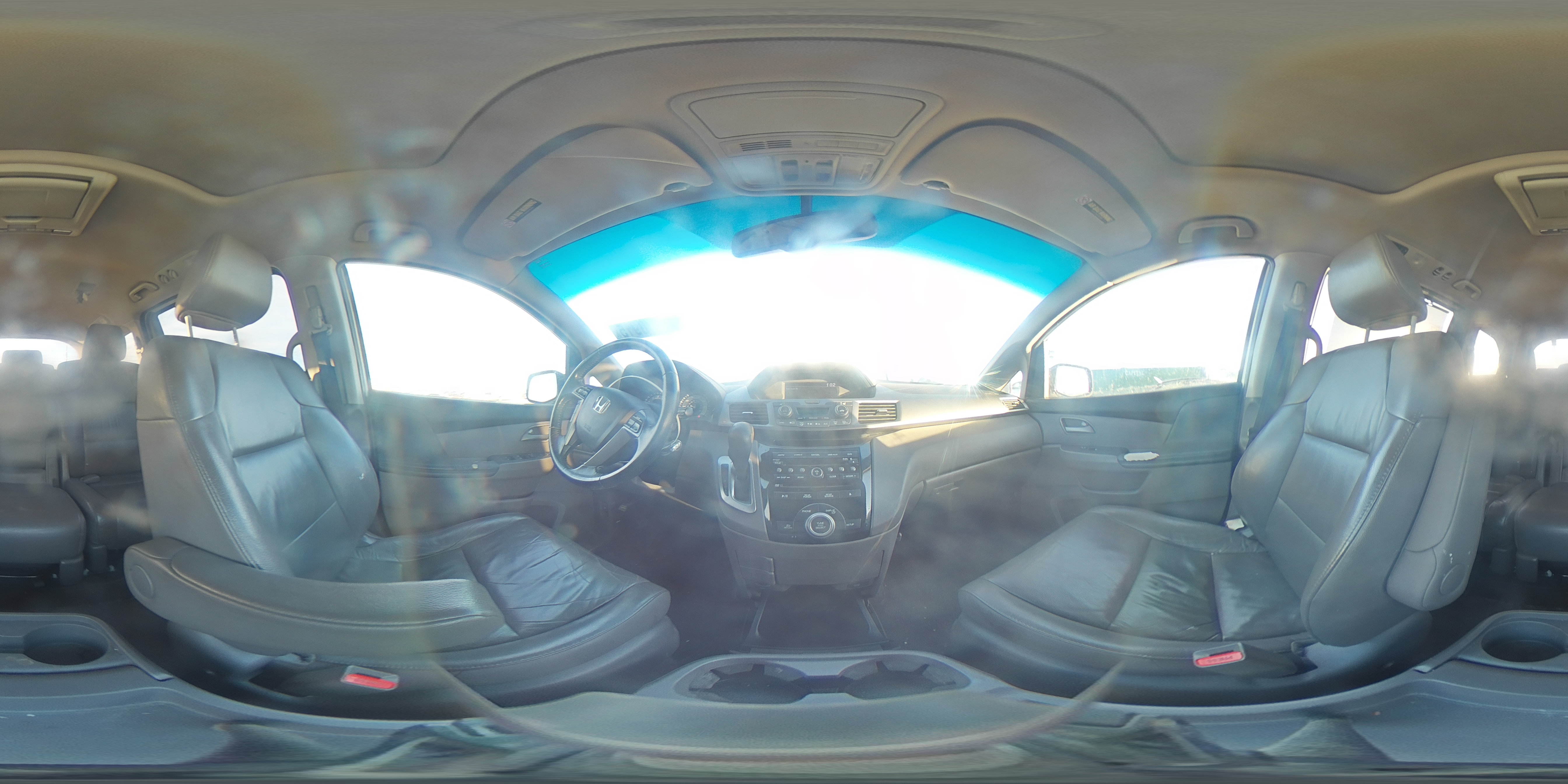 2012 Honda Odyssey - Image 14