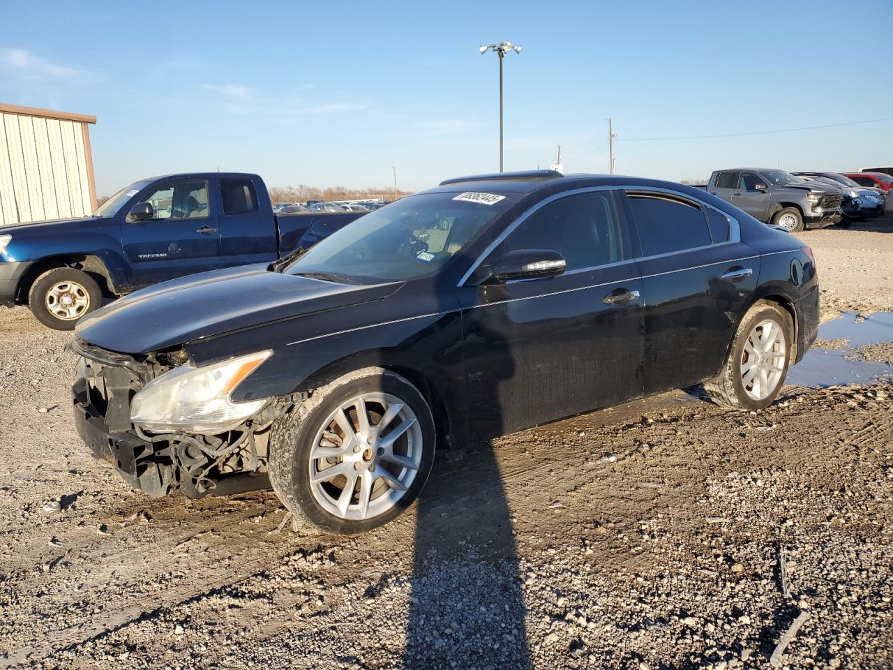 2010 Nissan Maxima - Image 1