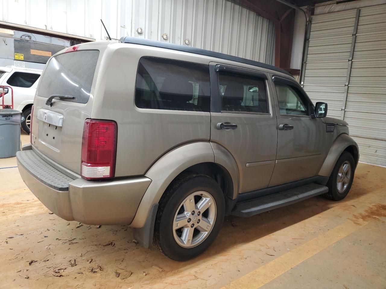 2007 Dodge Nitro - Image 3