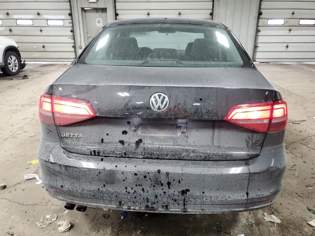 2015 Volkswagen Jetta - Image 6